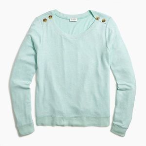 ✨2 for 45✨ Button shoulder top sweater in signature cozy yarn